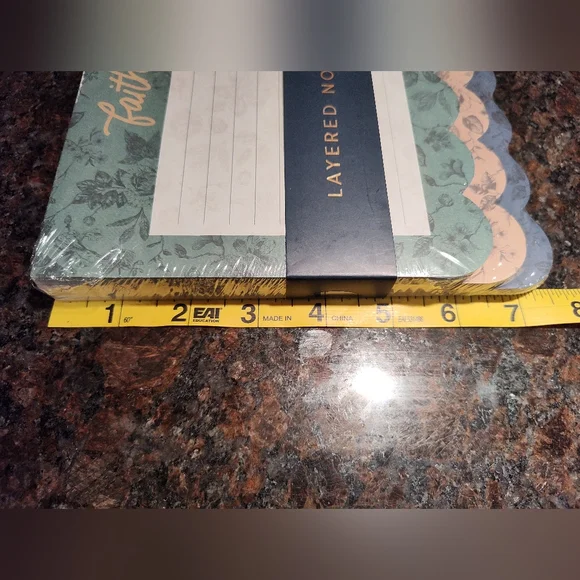 Eccolo Faith Layered Scalloped Notepad Set - Picture 6 of 6